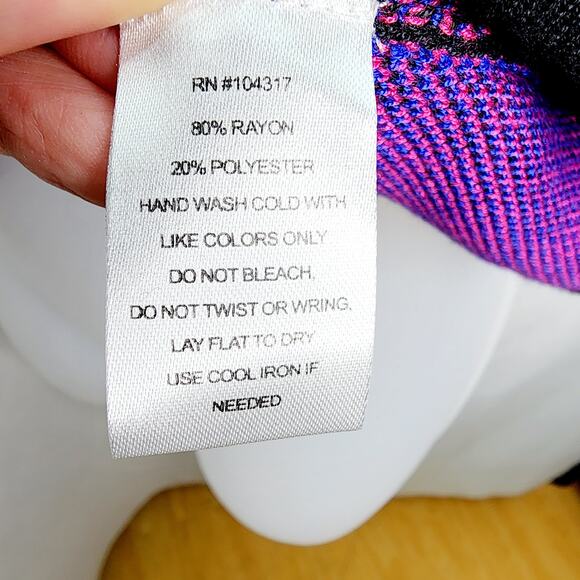 Allison Brittney Black & Pink Knit Short Sleeve Key Hole Cutout Back Sweater L - Picture 7 of 9